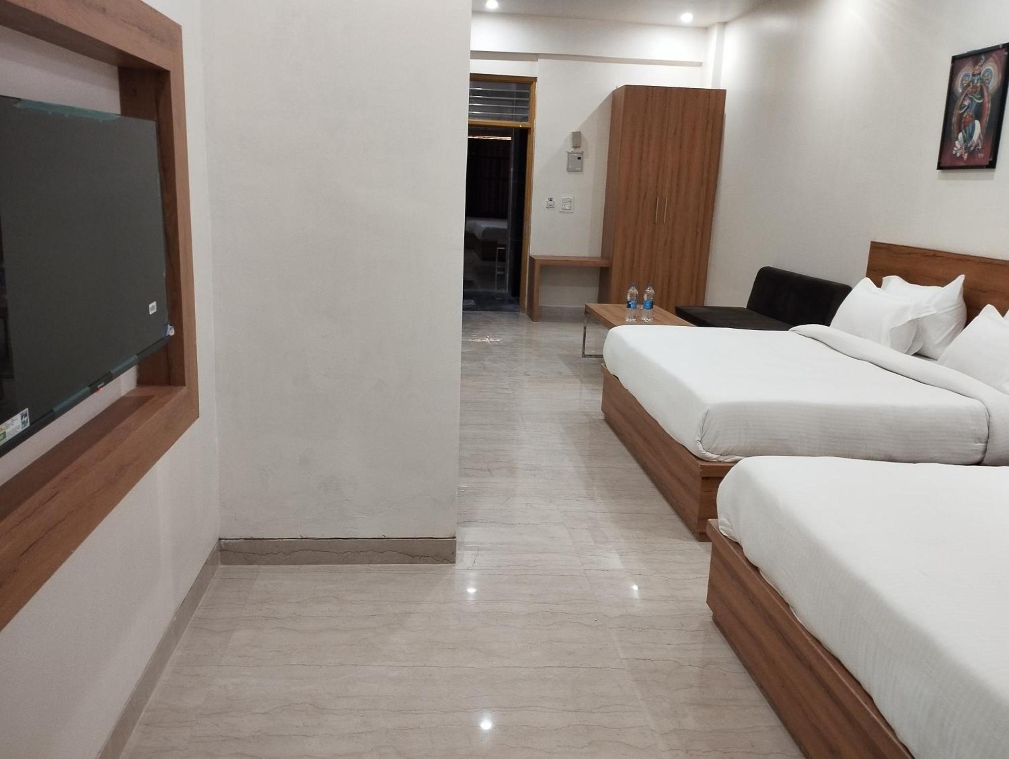 The Govindam Resort Vrindāvan 部屋 写真